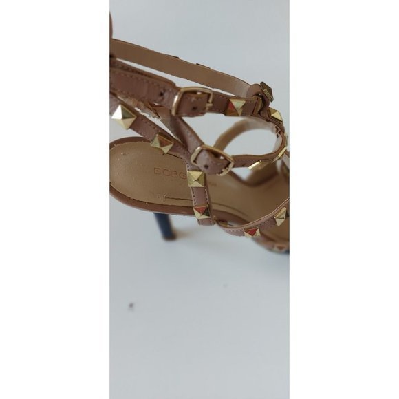 BCBG Generation Darron 2 Tone Royal Blue Patent Leather Pumps Studded Straps‎ 7M - Picture 4 of 5